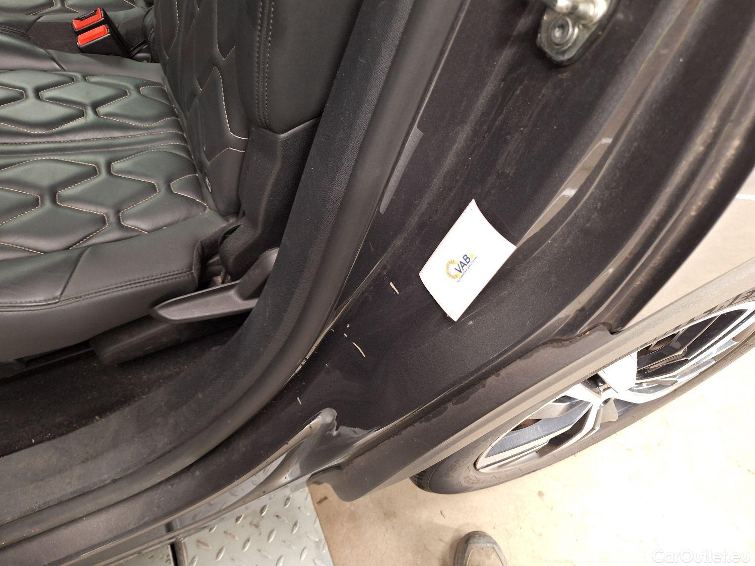  Peugeot  5008 Peugeot,  '16, Peugeot  1.5 BlueHDi 96kW S&S EAT8 GT Line 5d #29