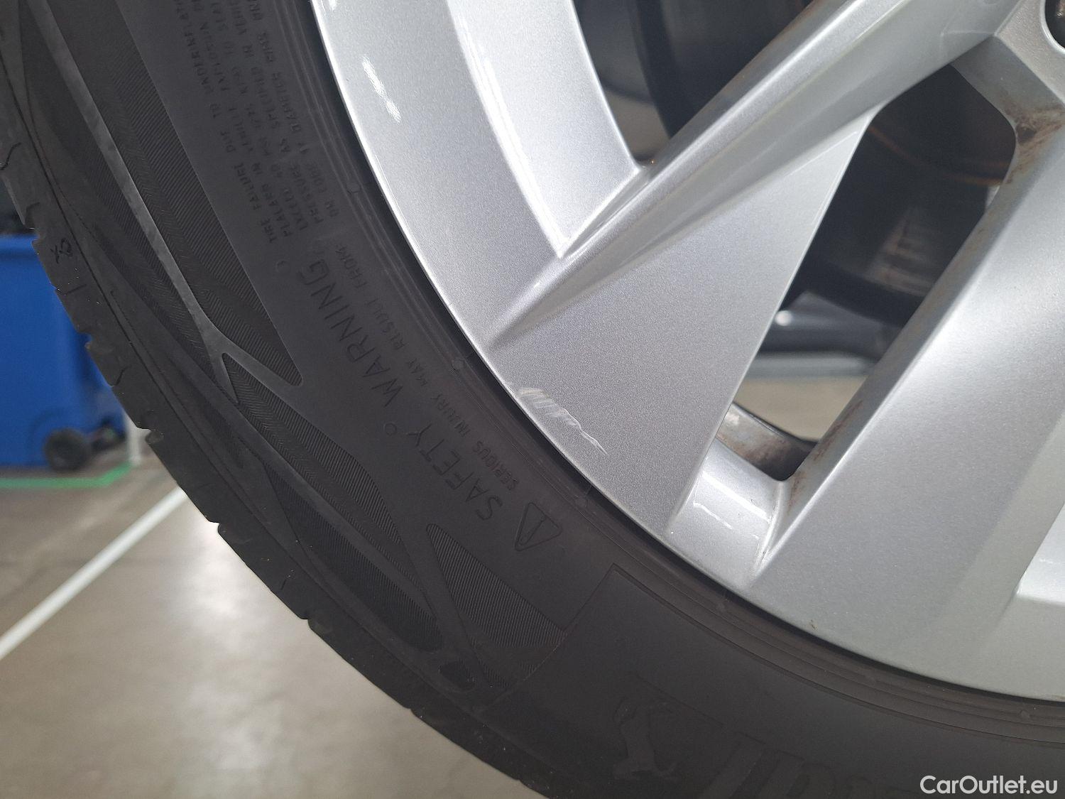  Skoda  Octavia Skoda,  '20, Skoda  1.0 TSI 81kW Clever 5d #4