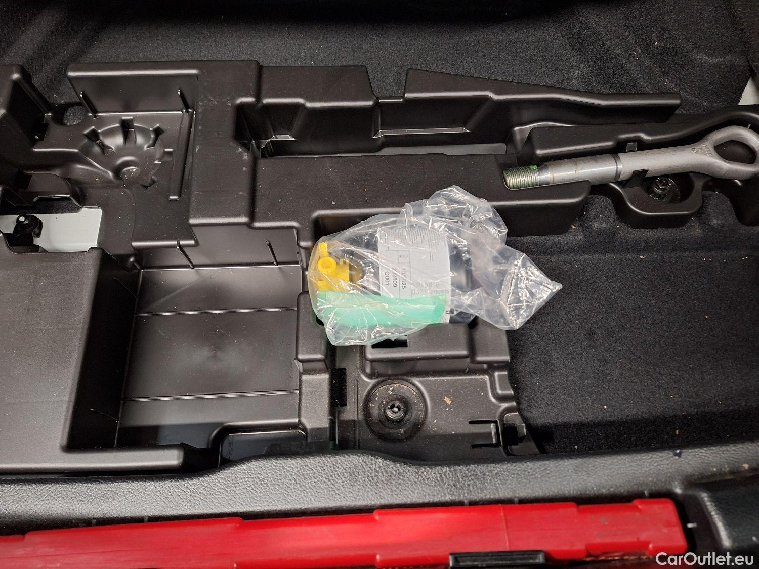  Mercedes  A-Klasse Mercedes, A-Class '18, Mercedes-Benz  A 220 4MATIC 5d #1