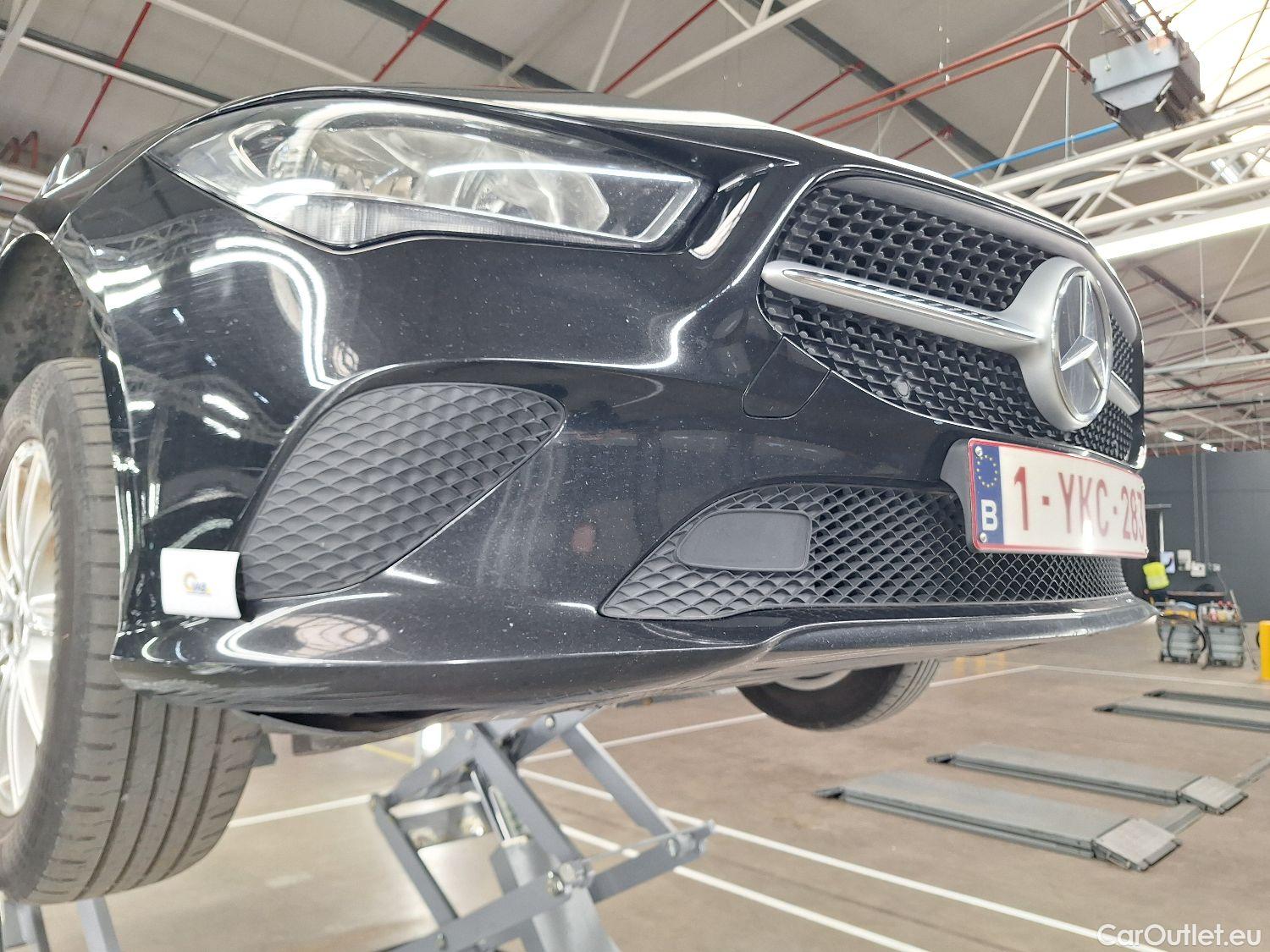  Mercedes  CLA-Klasse Mercedes, CLA-Class SB '19, Mercedes-Benz CLA Shooting Brake CLA 180 d Aut. 5d #3