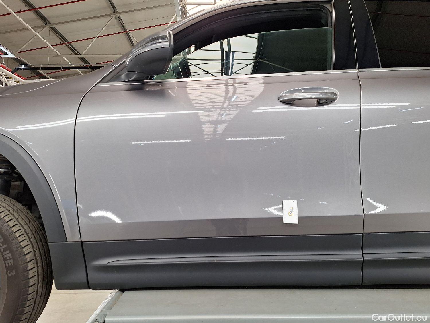  Mercedes  GLB Mercedes,  '19, Mercedes-Benz   180 d Business Solution 5d #1