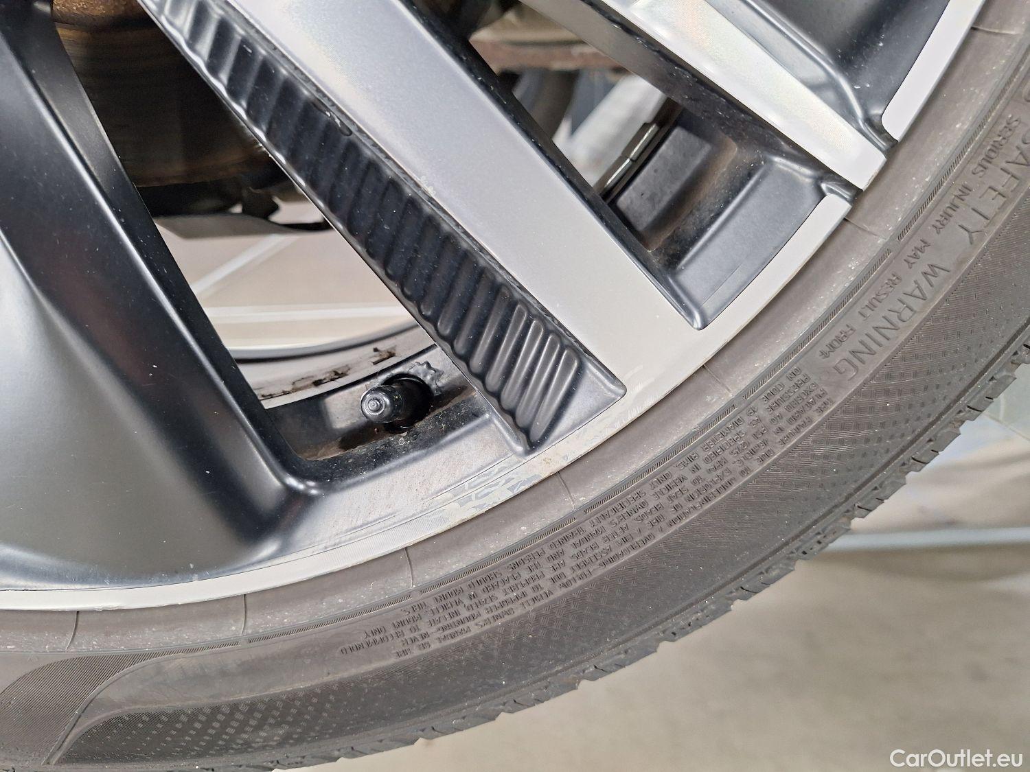  Peugeot  3008 Peugeot,  FL'20 PHEV, Peugeot  Hybrid 225 e-Auto8 GT Pack 5d #6