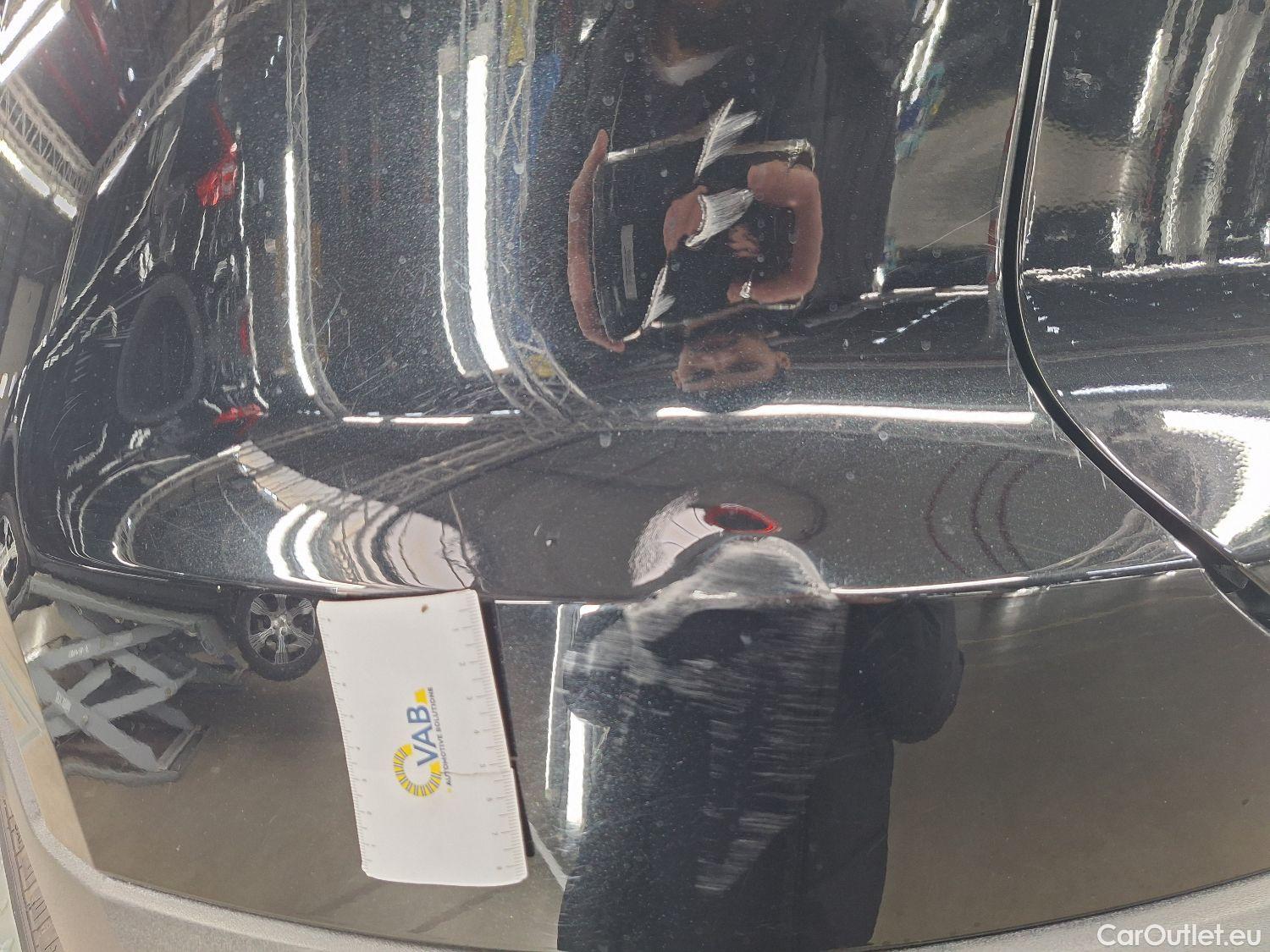  Volvo  XC 40 Volvo, XC40 '17, Volvo XC40 T3 Geartronic Momentum Pro 5d #11