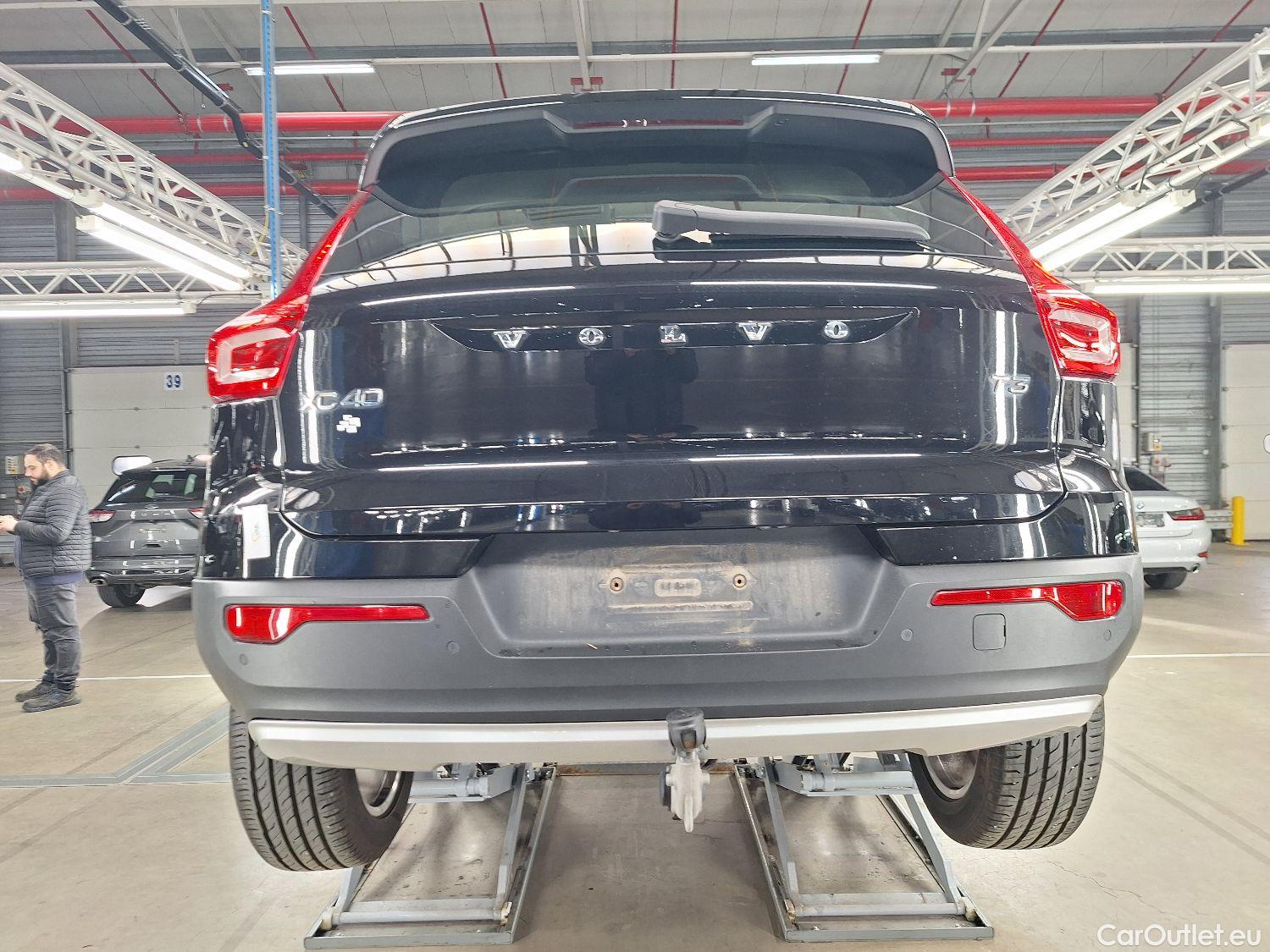  Volvo  XC 40 Volvo, XC40 '17, Volvo XC40 T3 Geartronic Momentum Pro 5d #10