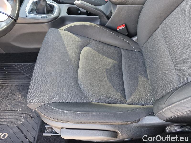  Hyundai  i30   cw (PD)(2017->)  kom.1.6CRDi 115 Smart #8