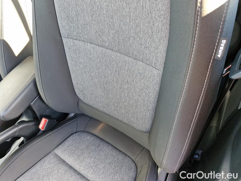  KIA  STONIC  (2017->)  1.2 DPI 62 Comfort #9