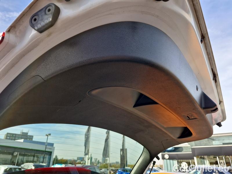  Hyundai  i30   cw (PD)(2017->)  kom.1.6CRDi 115 Smart #21