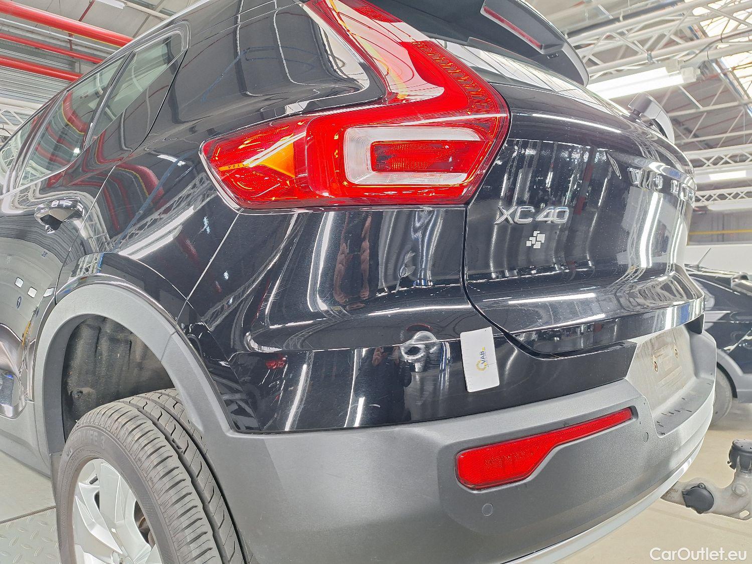  Volvo  XC 40 Volvo, XC40 '17, Volvo XC40 T3 Geartronic Momentum Pro 5d #12