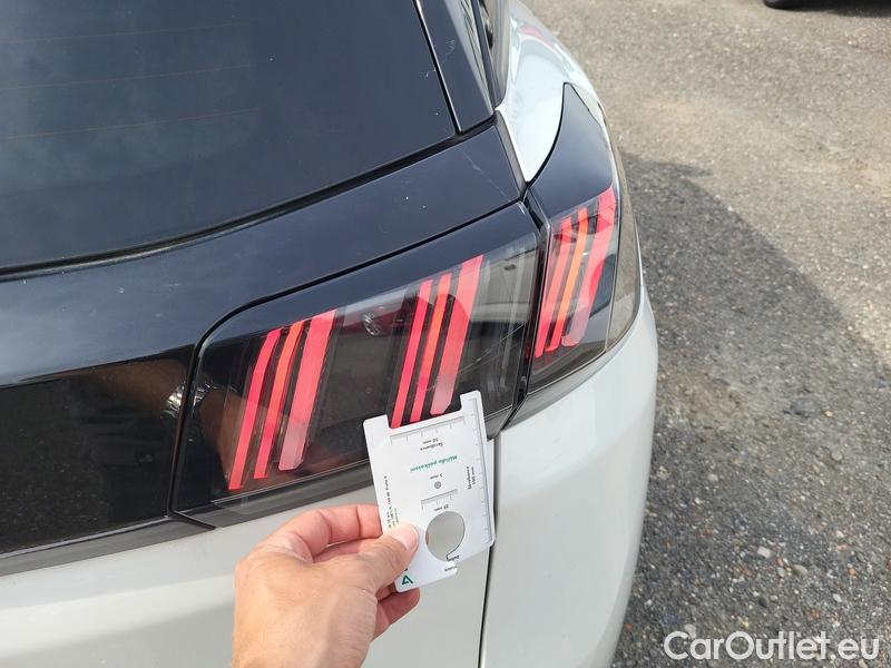  Peugeot  3008  (2016)  1.5BHDi 130 ALLUR PACK AT #7