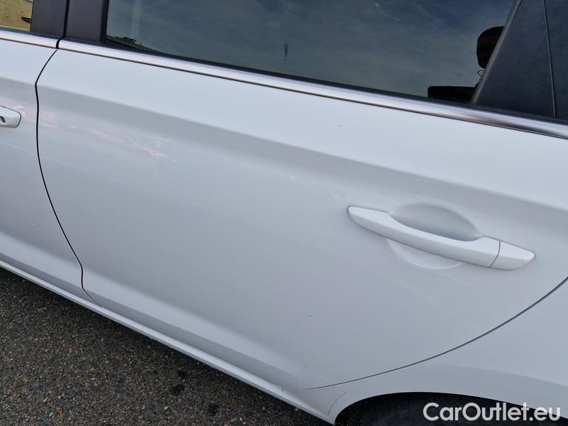  Hyundai  i30   cw (PD)(2017->)  kom.1.6CRDi 115 Smart #7