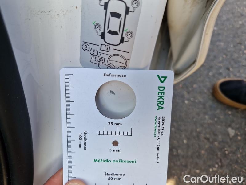  Hyundai  i30   cw (PD)(2017->)  kom.1.6CRDi 115 Smart #14