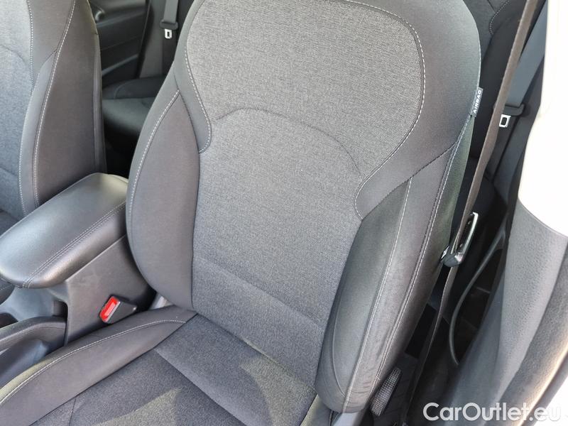  Hyundai  i30   cw (PD)(2017->)  kom.1.6CRDi 115 Smart #9