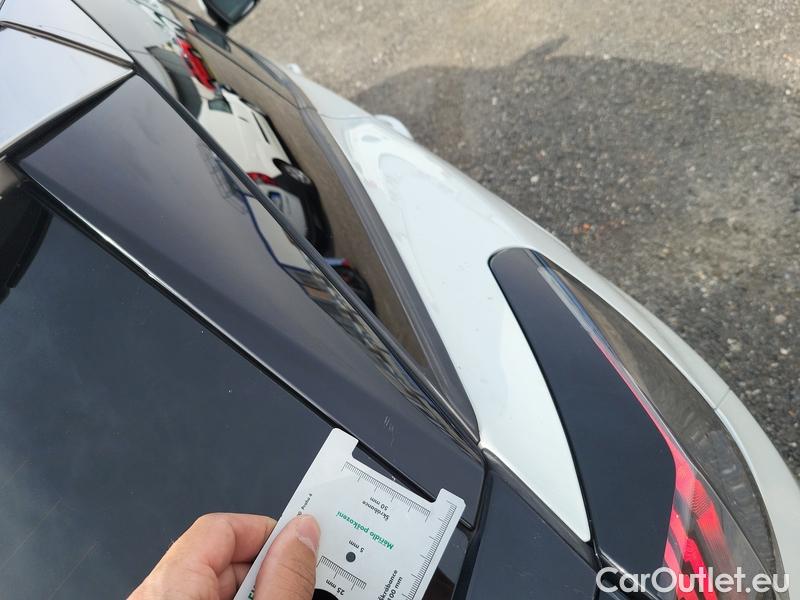  Peugeot  3008  (2016)  1.5BHDi 130 ALLUR PACK AT #9