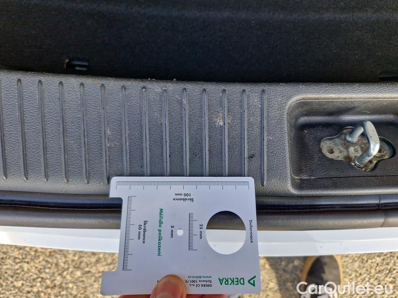  Hyundai  i30   cw (PD)(2017->)  kom.1.6CRDi 115 Smart #17