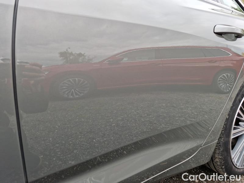  Audi  A6   Lim. (4A2)(04.2018->)  50 TFSIe Sport quattro AT #4