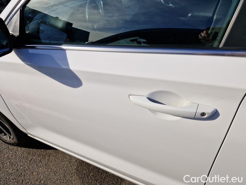  Hyundai  i30   cw (PD)(2017->)  kom.1.6CRDi 115 Smart #4