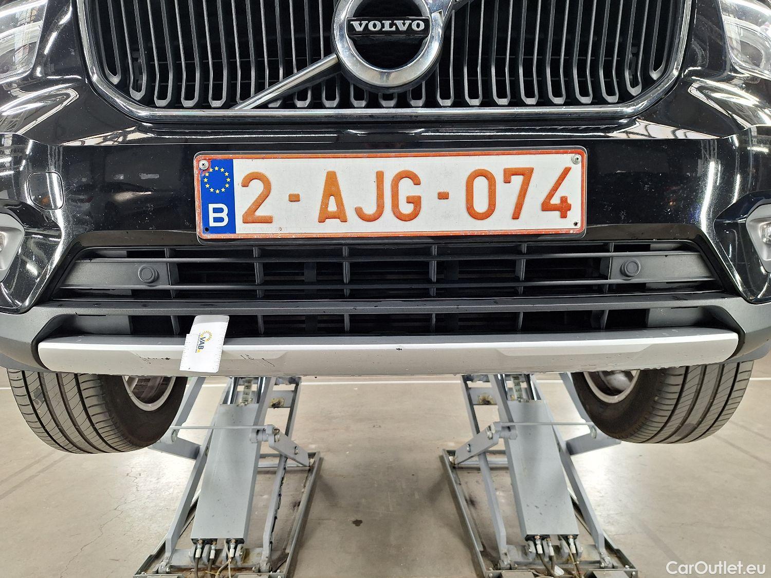  Volvo  XC 40 Volvo, XC40 '17, Volvo XC40 T3 Geartronic Momentum Pro 5d #1