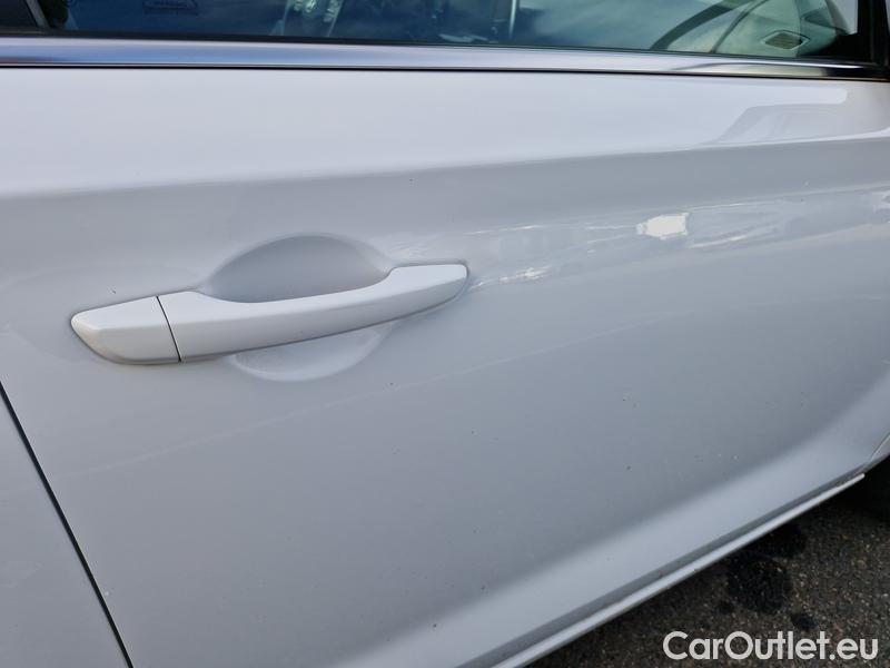  Hyundai  i30   cw (PD)(2017->)  kom.1.6CRDi 115 Smart #21