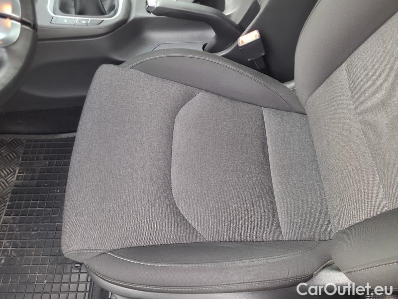  Hyundai  i30  (PD)(01.2017  ->)  kom.1.6CRDi 115 Smart #6