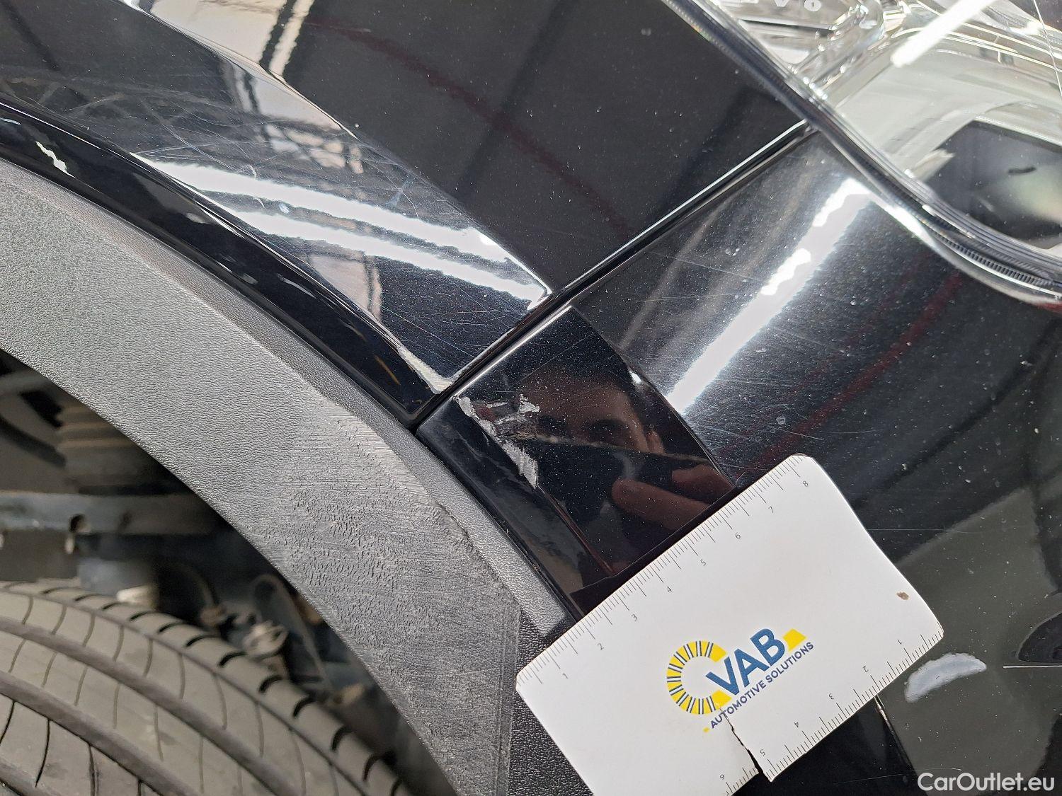  Volvo  XC 40 Volvo, XC40 '17, Volvo XC40 T3 Geartronic Momentum Pro 5d #4