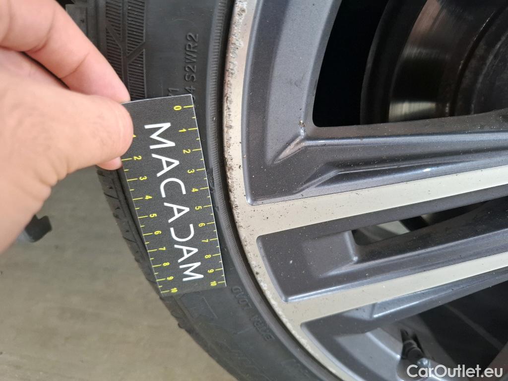  Bmw  Serie 1 BMW Série 1 / 2019 / 5P / Berline 116i DKG7 Business Design #47