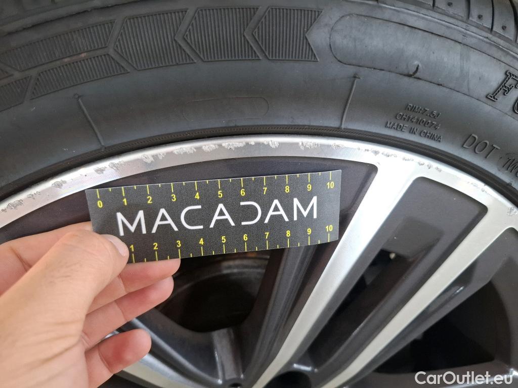  Bmw  Serie 1 BMW Série 1 / 2019 / 5P / Berline 116i DKG7 Business Design #44