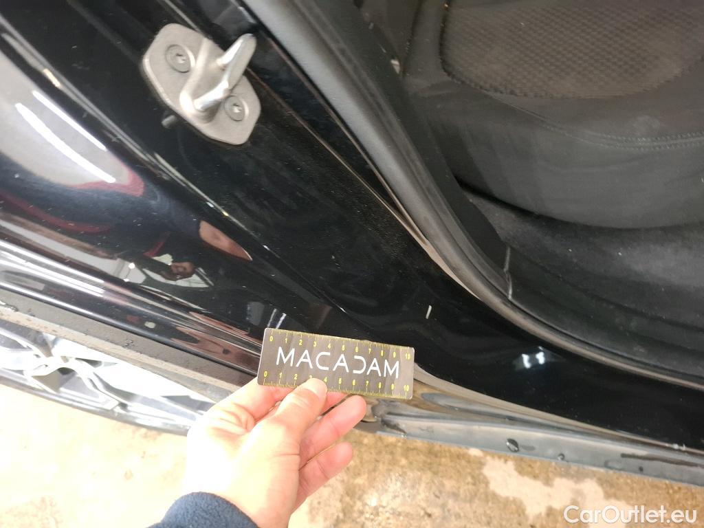  Bmw  X2 Série  sDrive 18i Lounge 1.5 135CV BVA7 E6d #18