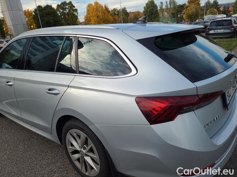  Skoda  Octavia  Combi (NX3)(2020) Oct.Combi 1.5TSI 110 Style #10