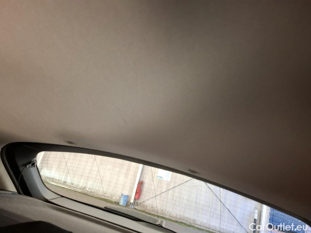  Bmw  Serie 1 BMW Série 1 / 2019 / 5P / Berline 116i DKG7 Business Design #5