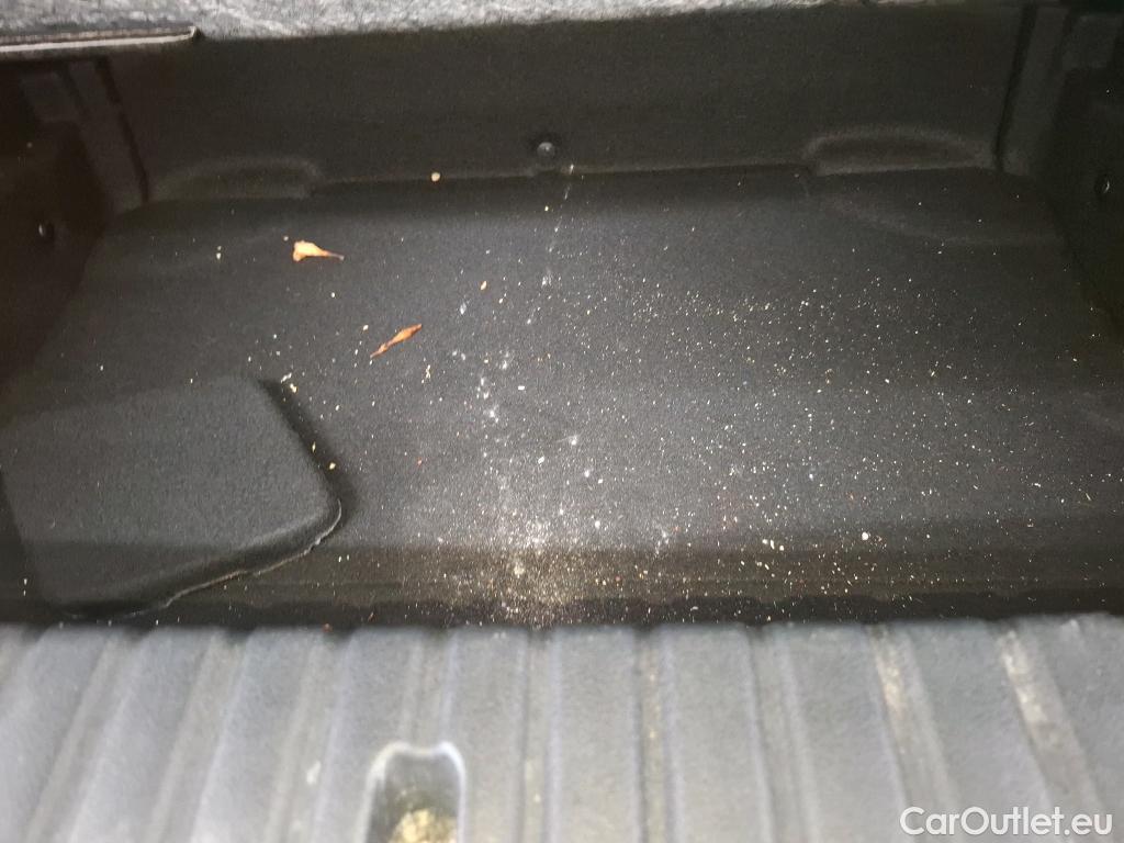  Bmw  Serie 1 BMW Série 1 / 2019 / 5P / Berline 116i DKG7 Business Design #73