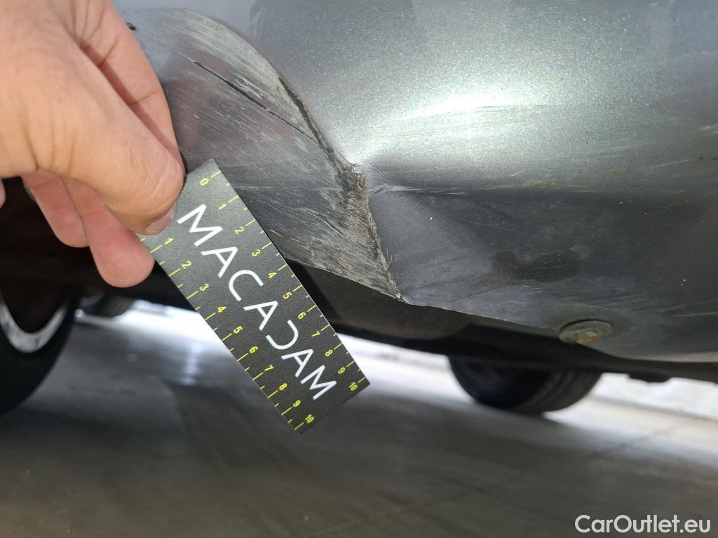  Bmw  Serie 1 BMW Série 1 / 2019 / 5P / Berline 116i DKG7 Business Design #12