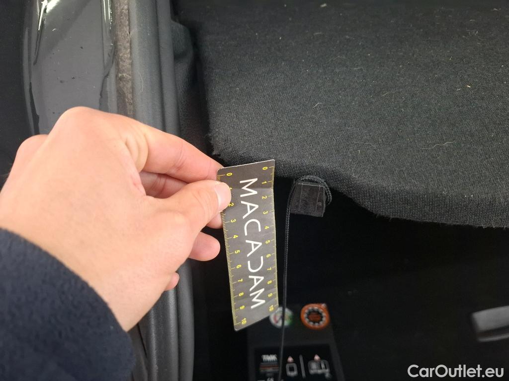  Bmw  X2 Série  sDrive 18i Lounge 1.5 135CV BVA7 E6d #17