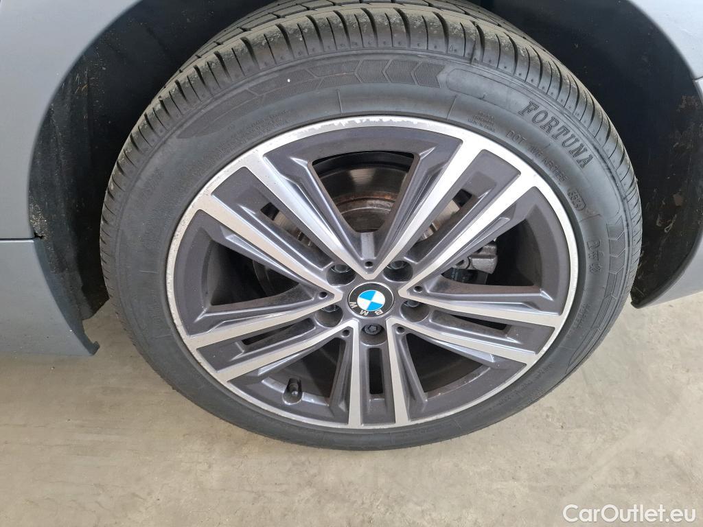  Bmw  Serie 1 BMW Série 1 / 2019 / 5P / Berline 116i DKG7 Business Design #42