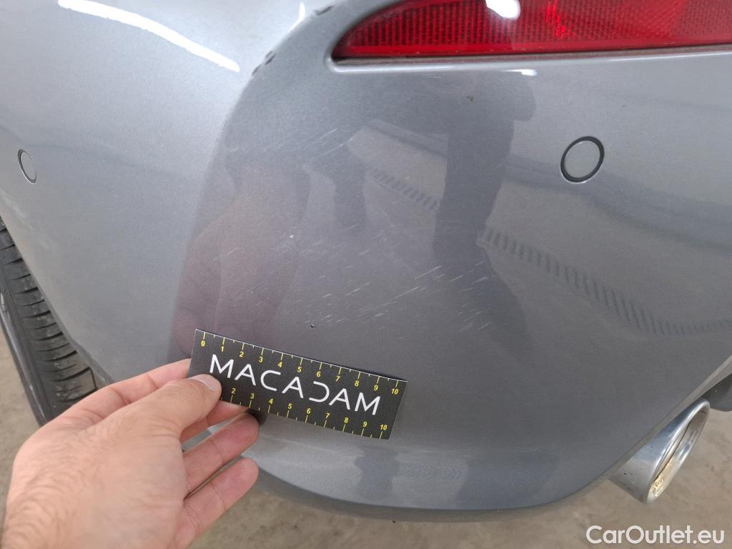  Bmw  Serie 1 BMW Série 1 / 2019 / 5P / Berline 116i DKG7 Business Design #18