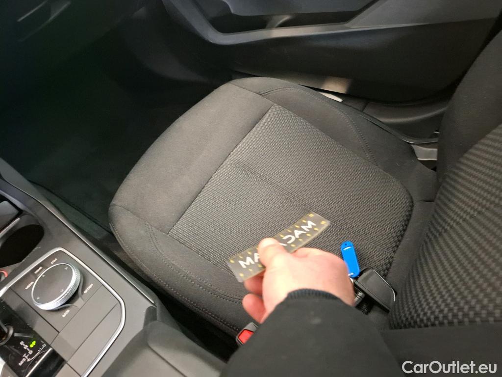  Bmw  Serie 1 Série 1 Berline 118 d Lounge 2.0 150CV BVA8 E6d #16