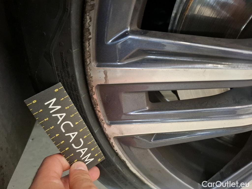  Bmw  Serie 1 BMW Série 1 / 2019 / 5P / Berline 116i DKG7 Business Design #60