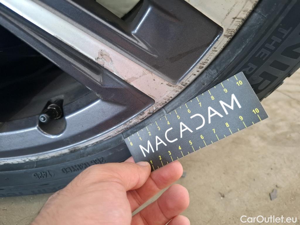  Bmw  Serie 1 BMW Série 1 / 2019 / 5P / Berline 116i DKG7 Business Design #57