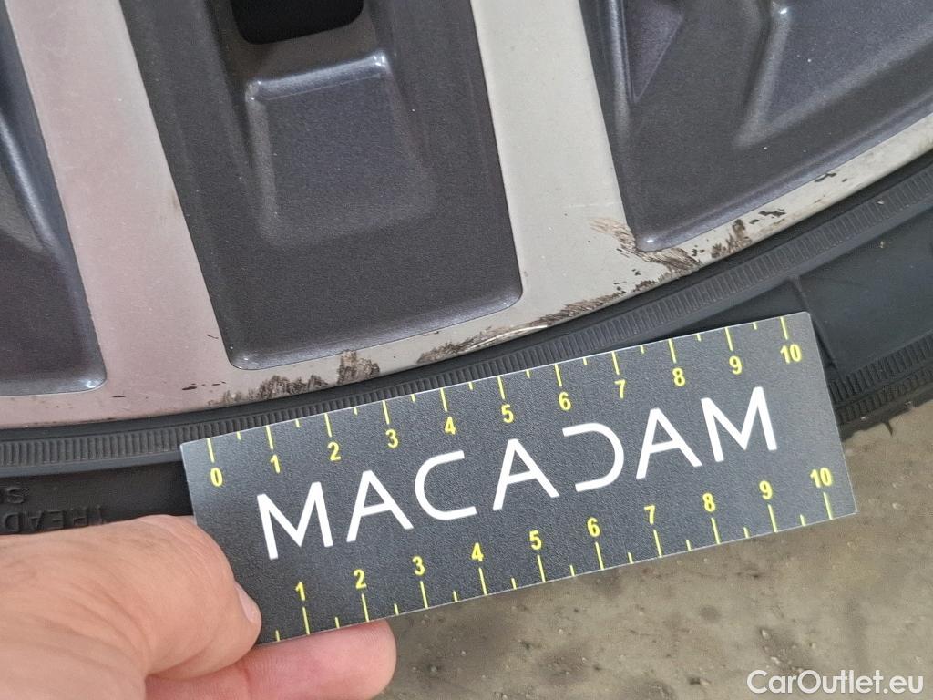  Bmw  Serie 1 BMW Série 1 / 2019 / 5P / Berline 116i DKG7 Business Design #65