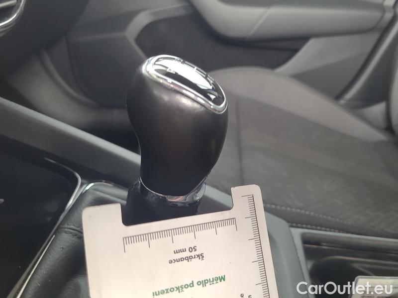  Skoda  Octavia  Combi (NX3)(2020) Oct.Combi 2.0TDI 85 Style #18