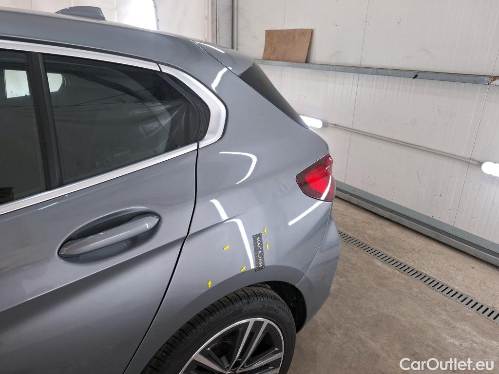  Bmw  Serie 1 BMW Série 1 / 2019 / 5P / Berline 116i DKG7 Business Design #74