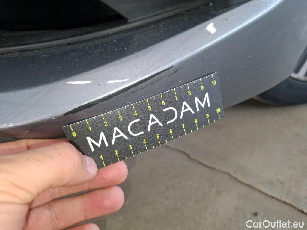  Bmw  Serie 1 BMW Série 1 / 2019 / 5P / Berline 116i DKG7 Business Design #4