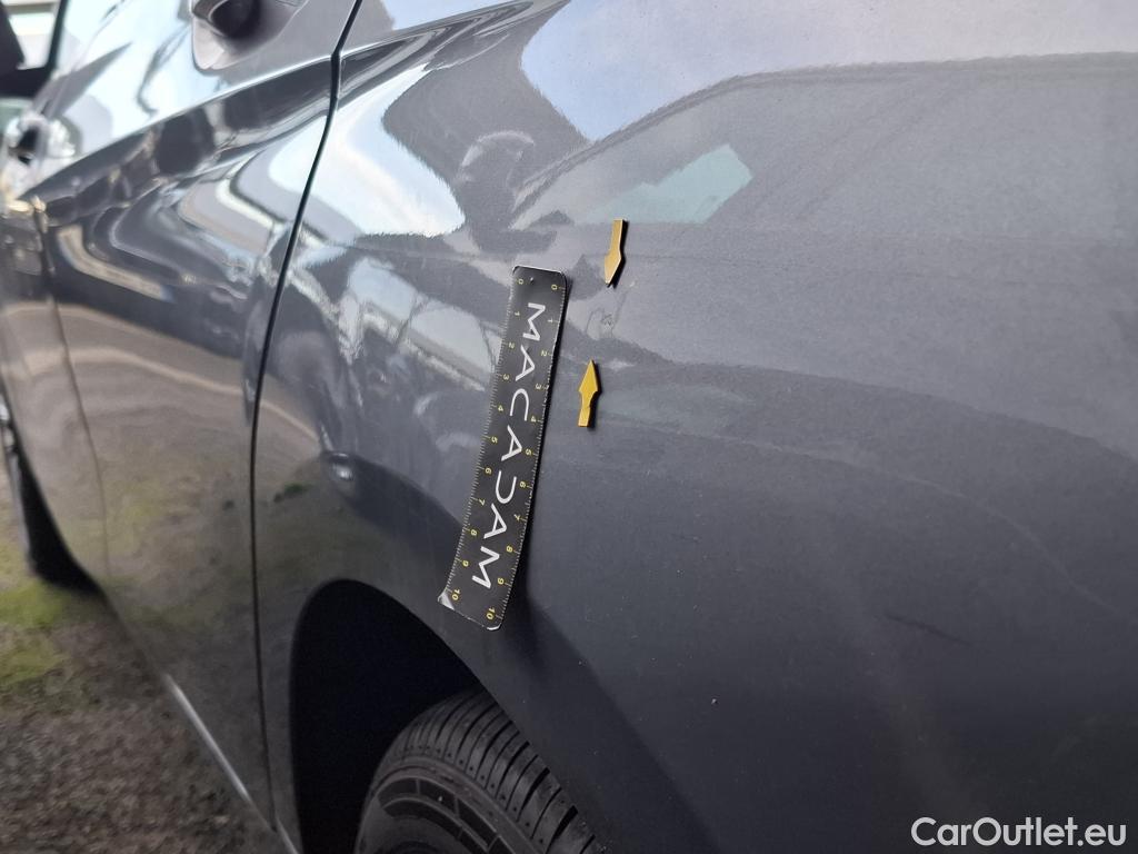  Bmw  Serie 1 BMW Série 1 / 2019 / 5P / Berline 116i DKG7 Business Design #79