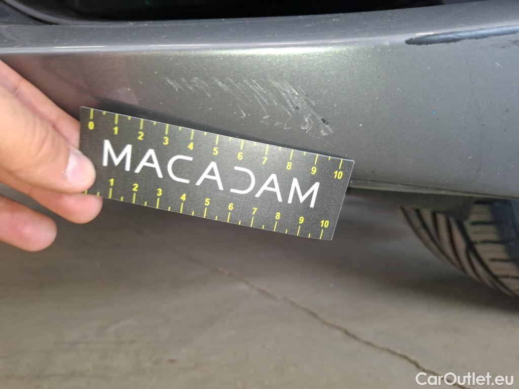  Bmw  Serie 1 BMW Série 1 / 2019 / 5P / Berline 116i DKG7 Business Design #5