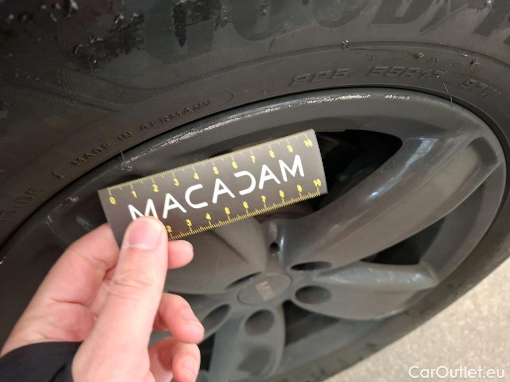  Mini  Countryman MINI  / 2020 / 5P / Crossover Cooper Essential 136 ch BVA7 #8