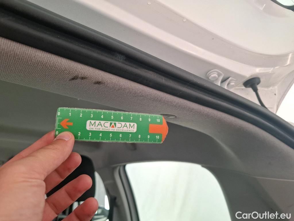  Citroen  C3  Société Feel 1.5 BlueHDI 100CV BVM5 E6dT #21