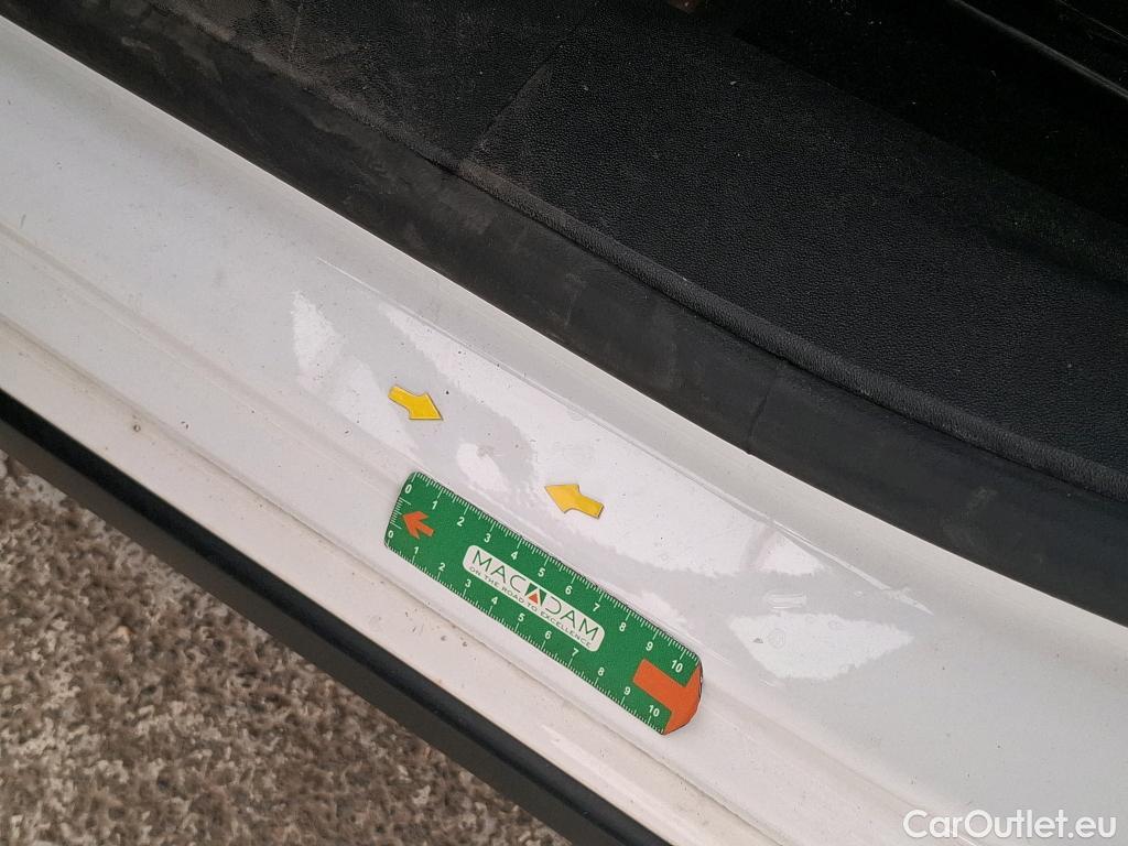  Citroen  C3  Société Feel 1.5 BlueHDI 100CV BVM5 E6dT #17