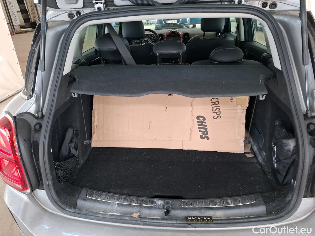  Mini  Countryman MINI  / 2020 / 5P / Crossover Cooper Essential 136 ch BVA7 #9