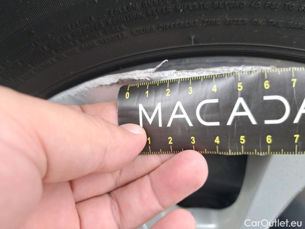  Citroen  C3  Feel 1.2 PureTech 80CV BVM5 E6 #10