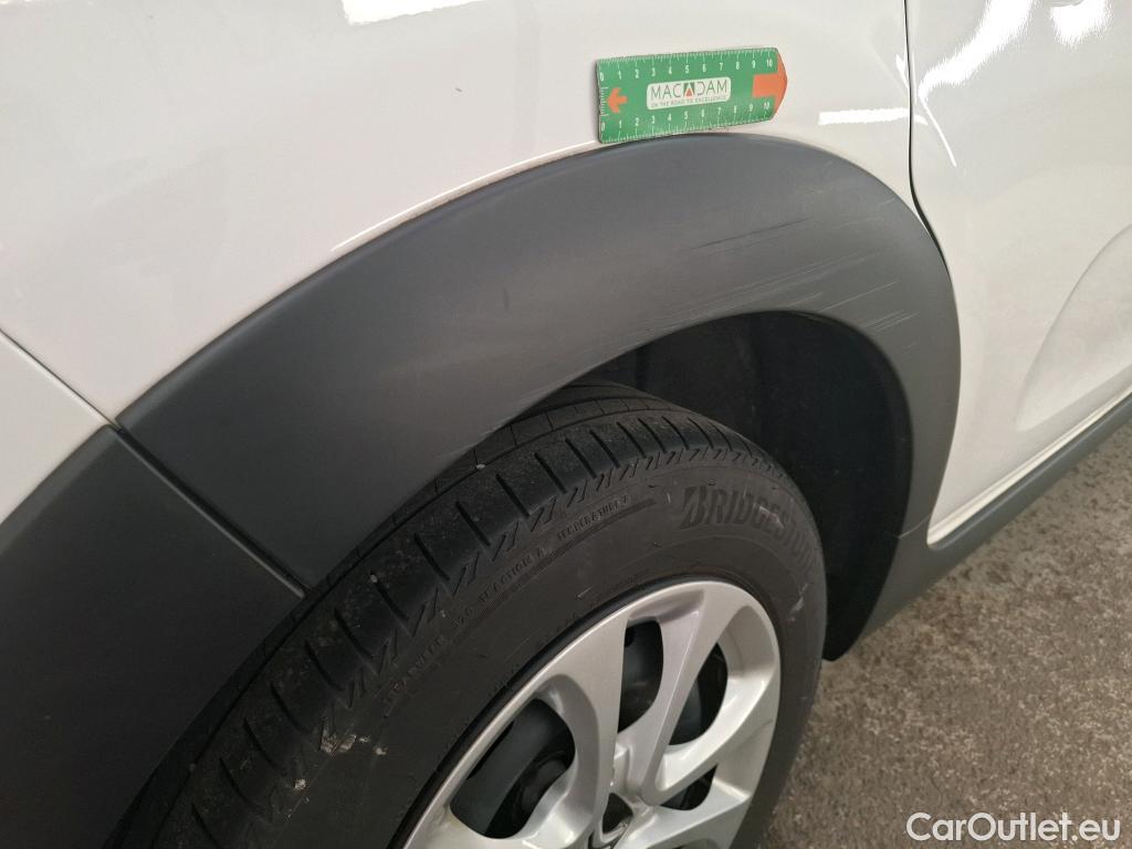  Citroen  C3  Société Feel 1.5 BlueHDI 100CV BVM5 E6dT #24