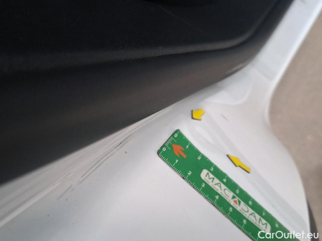  Peugeot  3008  II Active Pack 1.5 HDi 130CV BVA8 E6d #72